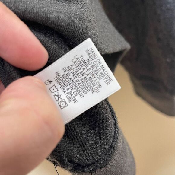 Wildfox Sweatshirt Women's Medium Gray Rainbow Stars Fuzzy Pullover - Picture 4 of 10